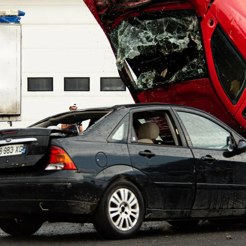 5 Factors for Choosing a Car Crash Attorney