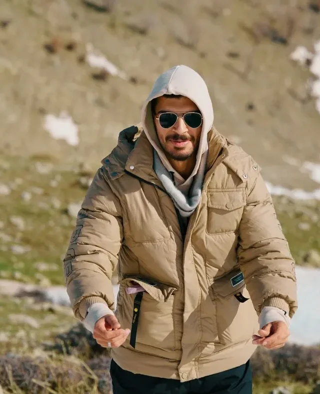 Why you should always wear eye sun protection, even while hiking!