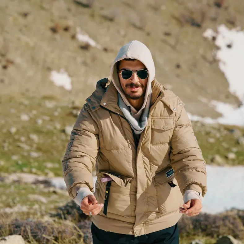 Why you should always wear eye sun protection, even while hiking!
