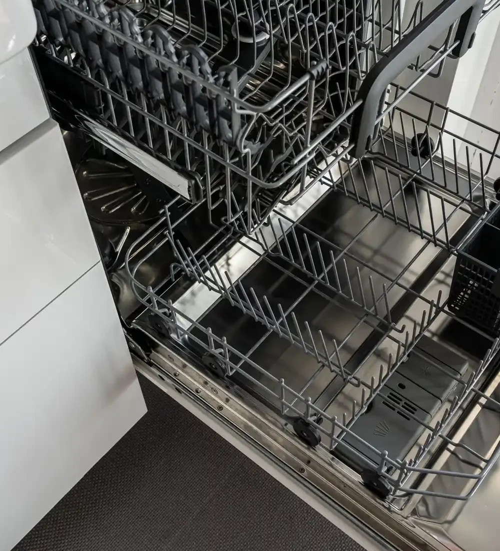 Buy Built-In Dishwasher Online in India – Top Features & Glen Option