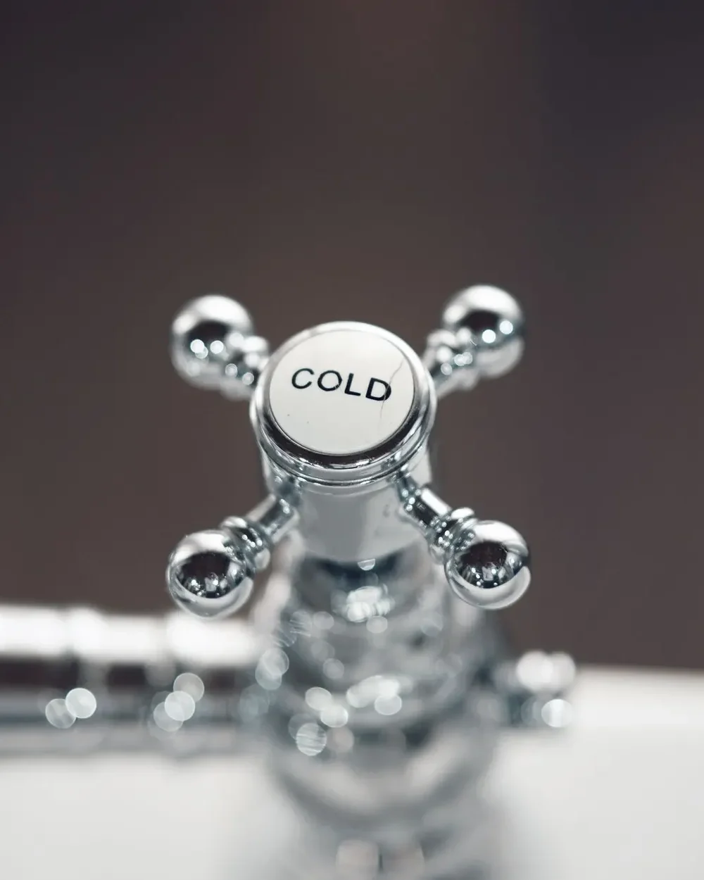 Best Cross Handle Bathroom Faucet 2025 – Top 5 Picks for Your Home
