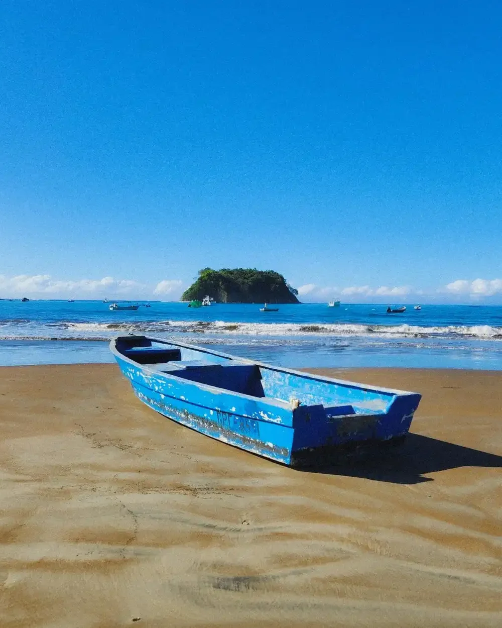 The Best Places to Visit by Boat in Central America