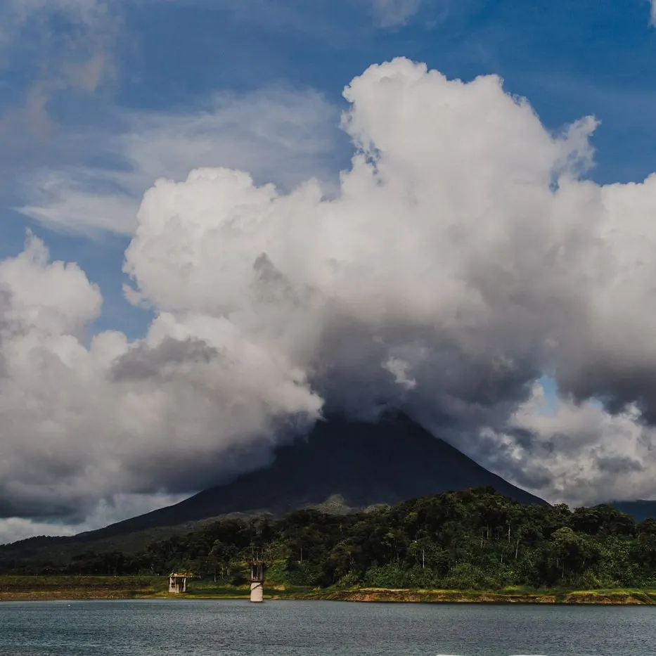 Helicopter Tours in Arenal Volcano, Costa Rica