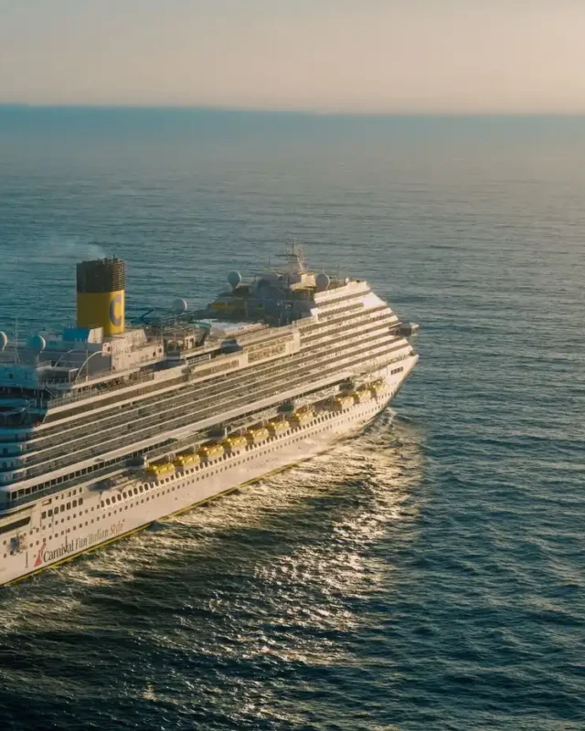How are Cruise Ships Powered?