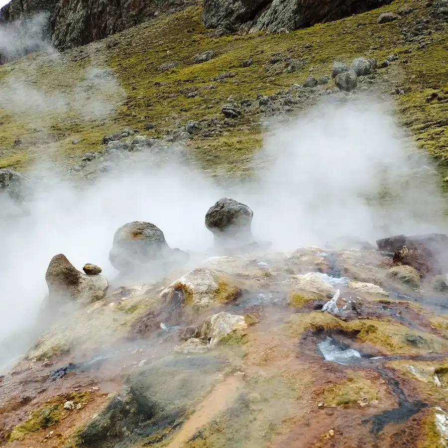 Remington Hot Springs: A Traveler’s Paradise