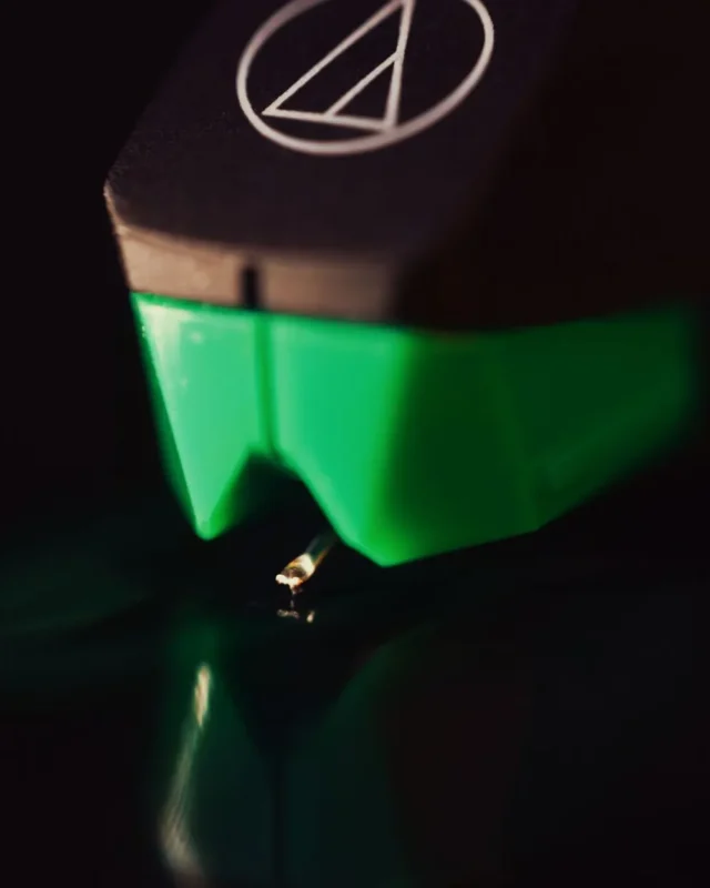 5 Signs That A Turntable Cartridge Or Stylus Has Gone Bad