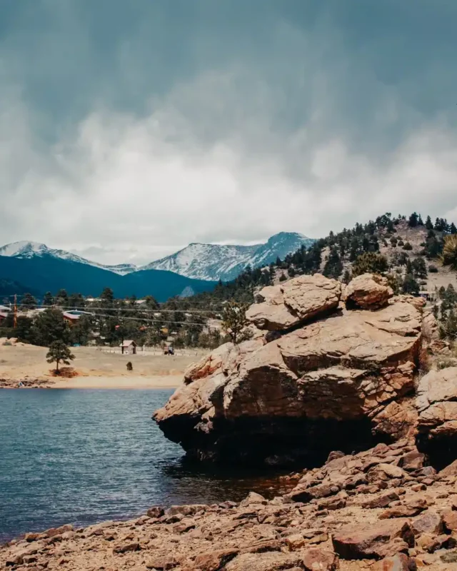 Soda Lake Beach: Colorado’s Hidden Oasis for Fun and Adventure