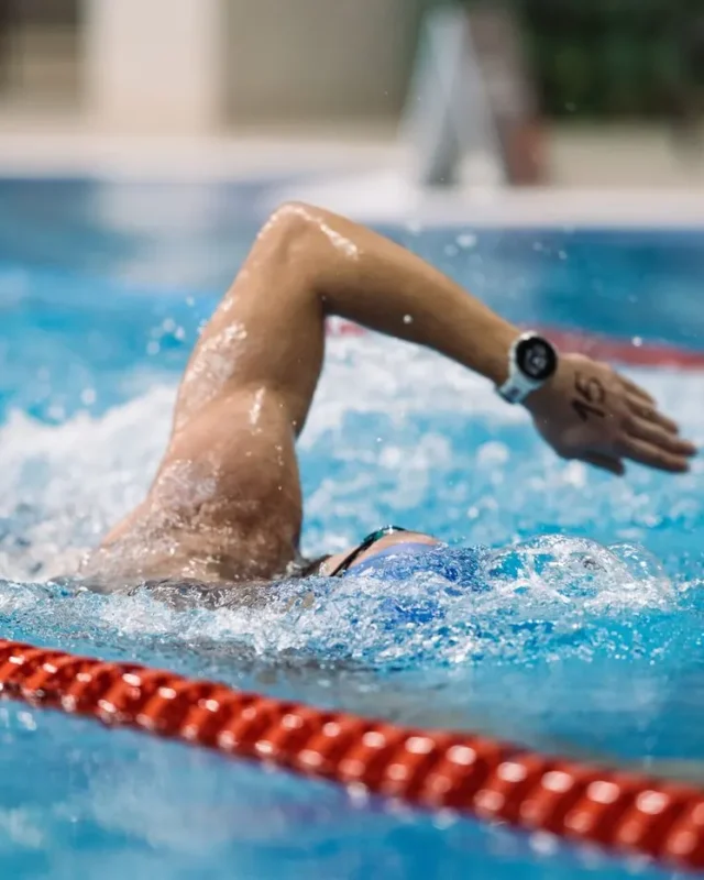 10 Best Swimming Watches Australia