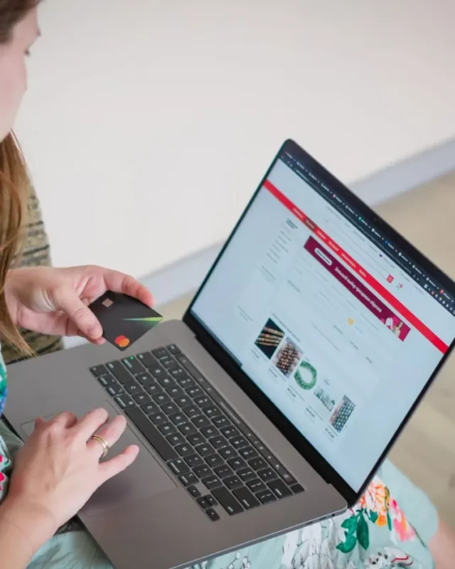 Why online shopping is better?